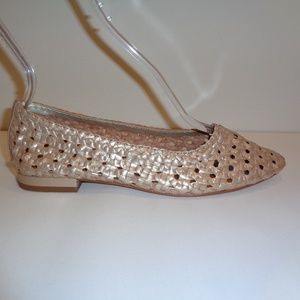 Halston IRENE Gold Leather New Womens Flats